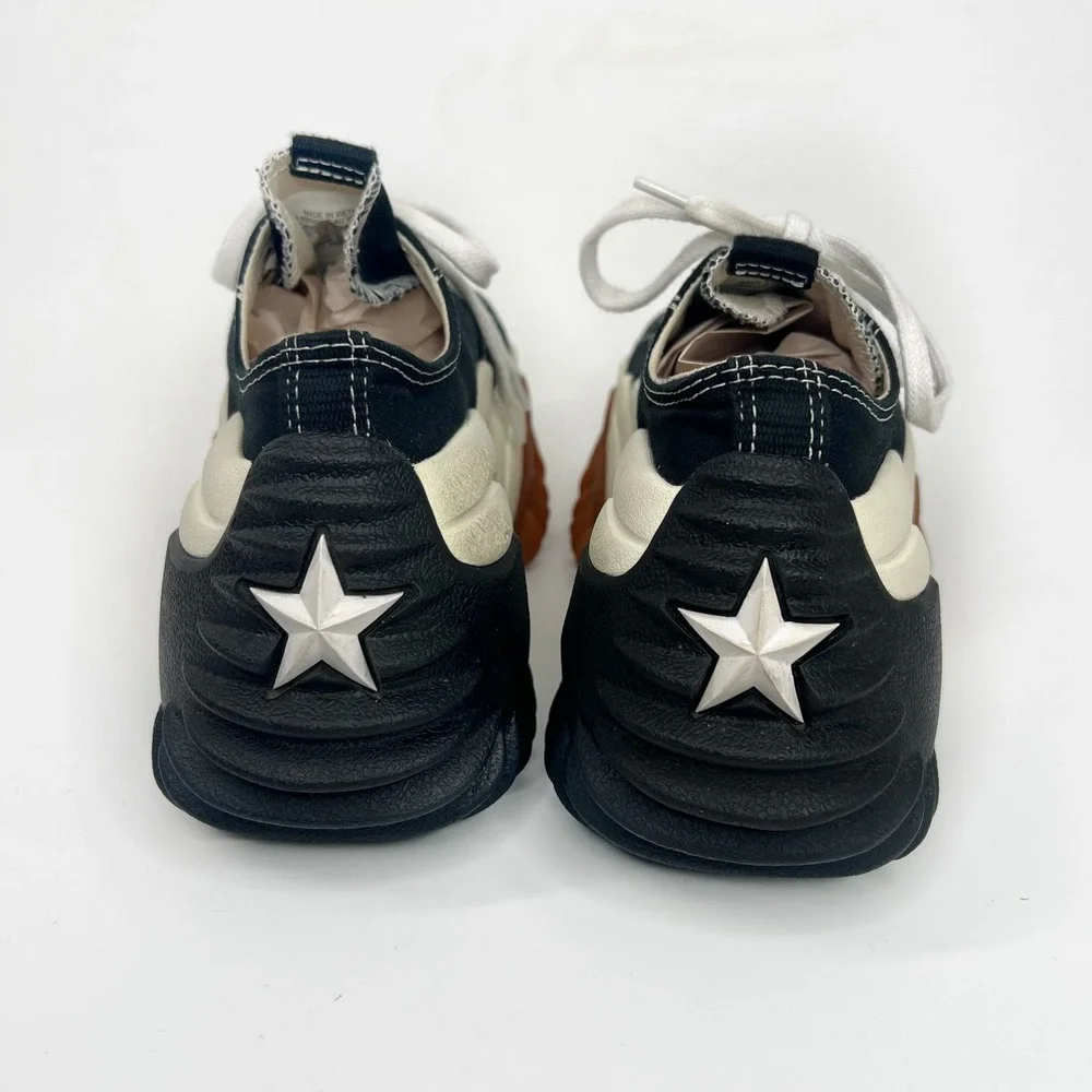 CONVERSE Run Star Motion Platform Sneakers Black and White M: 6 W: 7.5:
